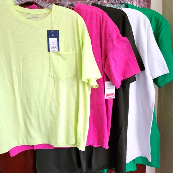 5 short-sleeved tees, varied colors, all size L - Picture 1 of 8